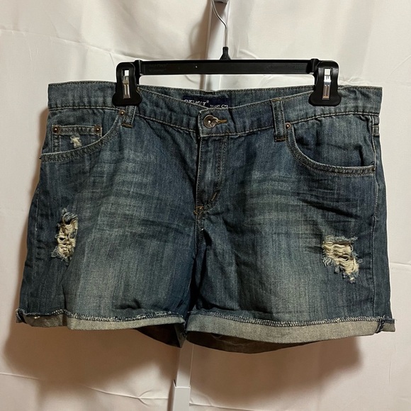 Vintage Revolt Jean Shorts Size 13 Distressed 100% Cotton 90s Y2K Aesthetic - Picture 1 of 8